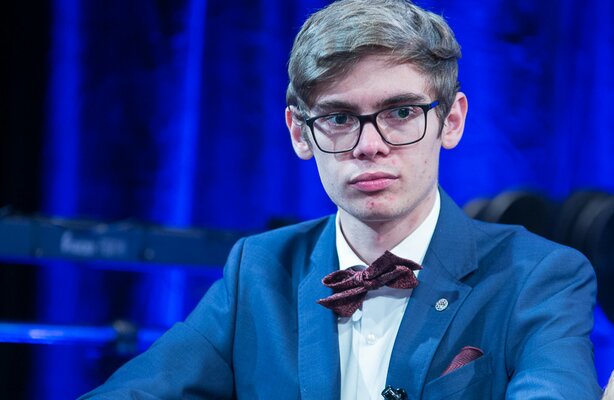 Я много спал и играл на приставке. Колодец Федора Хольца