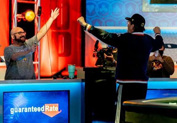 WSOP 2021: рекордный браслет Фила Хельмута, прорыв Дилана Линде, мечта Лары Айзенберг